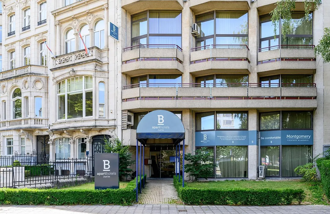 B-Aparthotel Montgomery-1